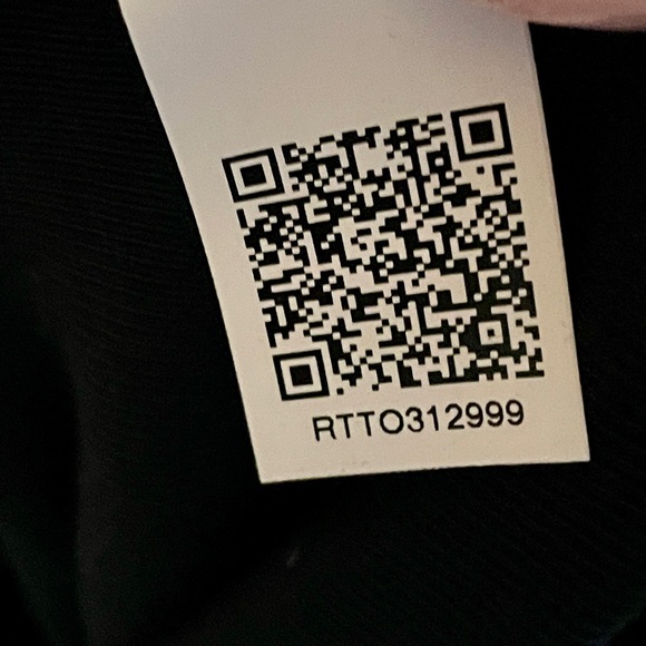 Tommy Hilfiger Women’s Short Sleeve Tabitha Square Neck Tee - Navy Extra Small 💖 - Picture 13 of 13